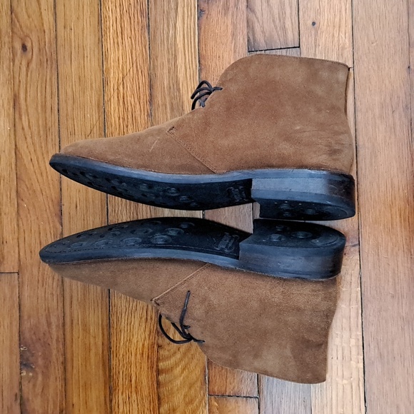 ⌛️ Suede Chukkas 10/8 - Picture 2 of 11